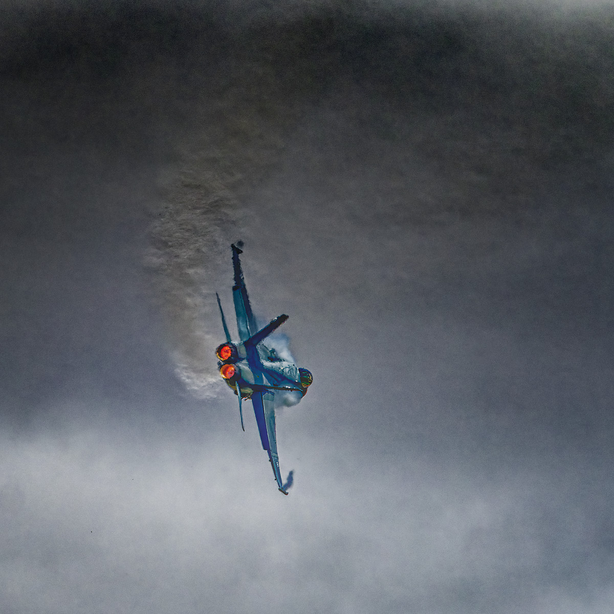 FA18 in dark skies