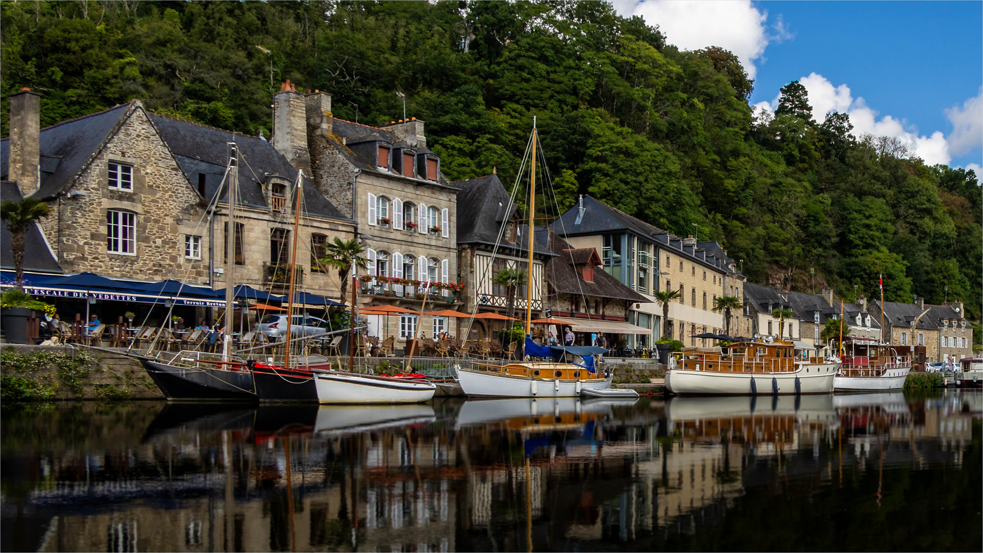 Dinan