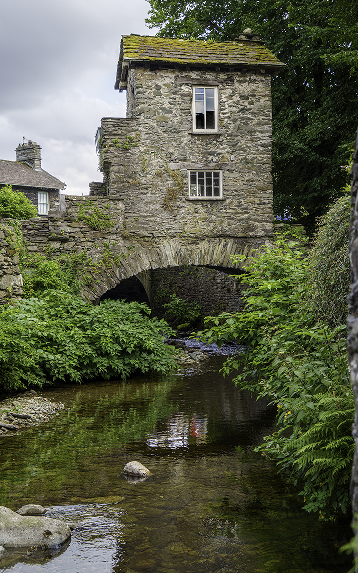 Ambleside desirable residence